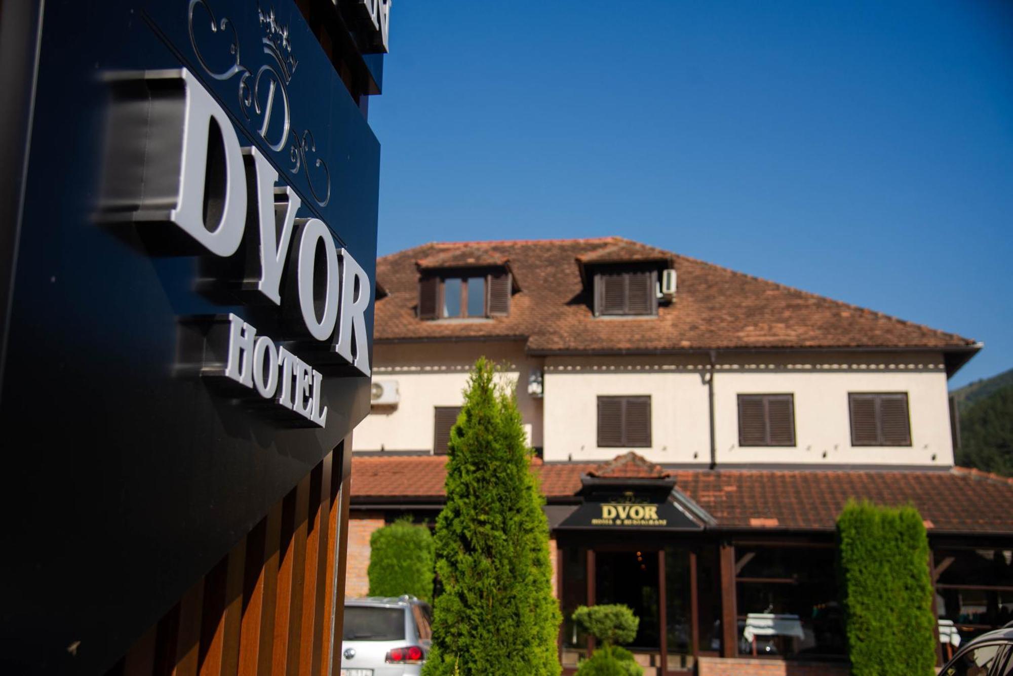 Hotel Dvor Bijelo Polje Exterior foto